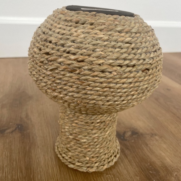 Hand woven Seagrass Clay/Terracota Vase, 9” - Picture 8 of 11